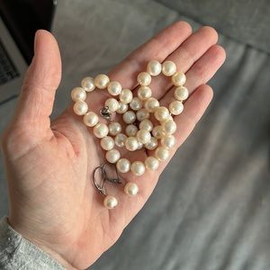 Authentic pearl & silver set (necklace & earrings)